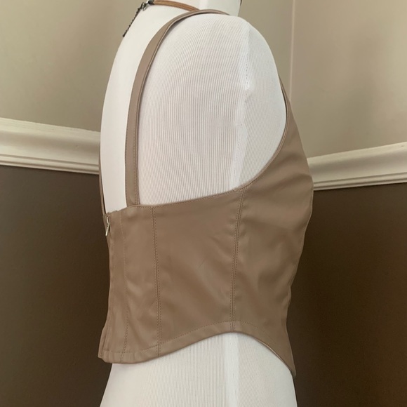 AARON & AMBER ladies poly blend faux leather corset top in a Medium VVGUC++ - Picture 3 of 11
